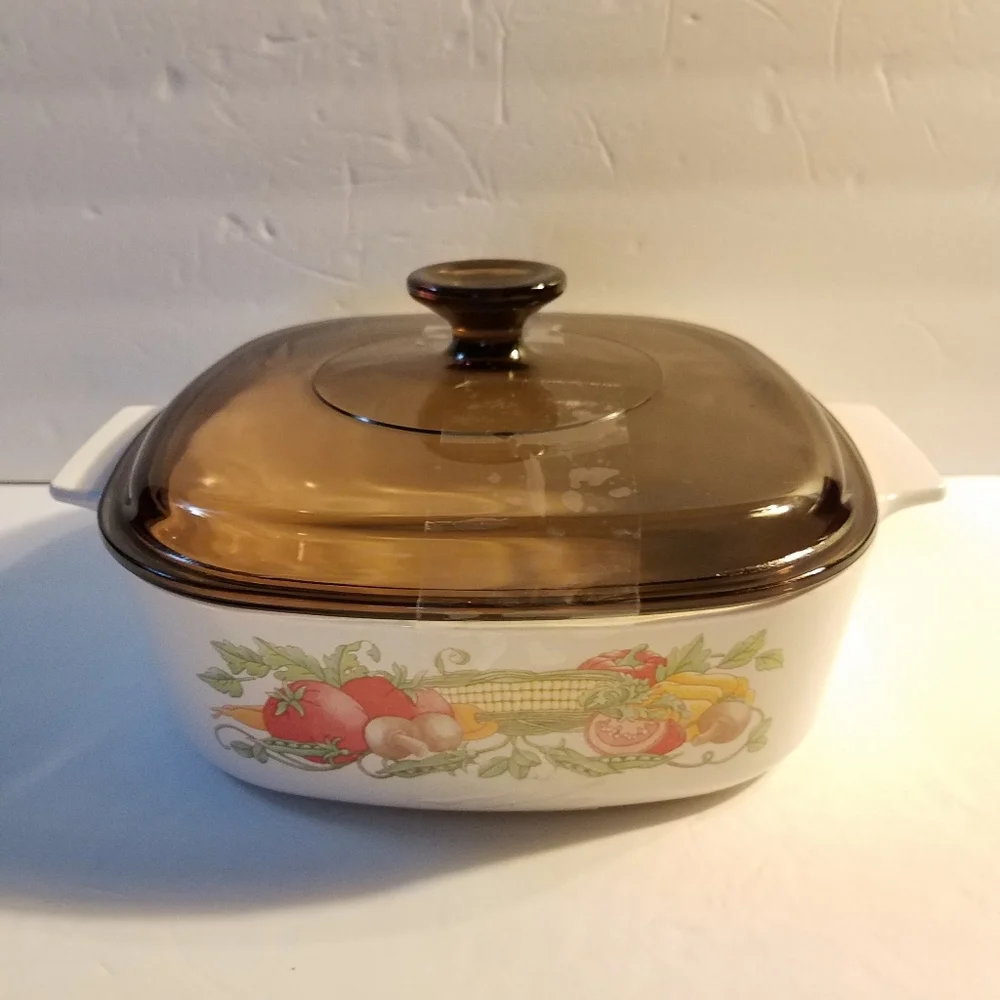 Corningware Garden Harvest 2 QT w Lid